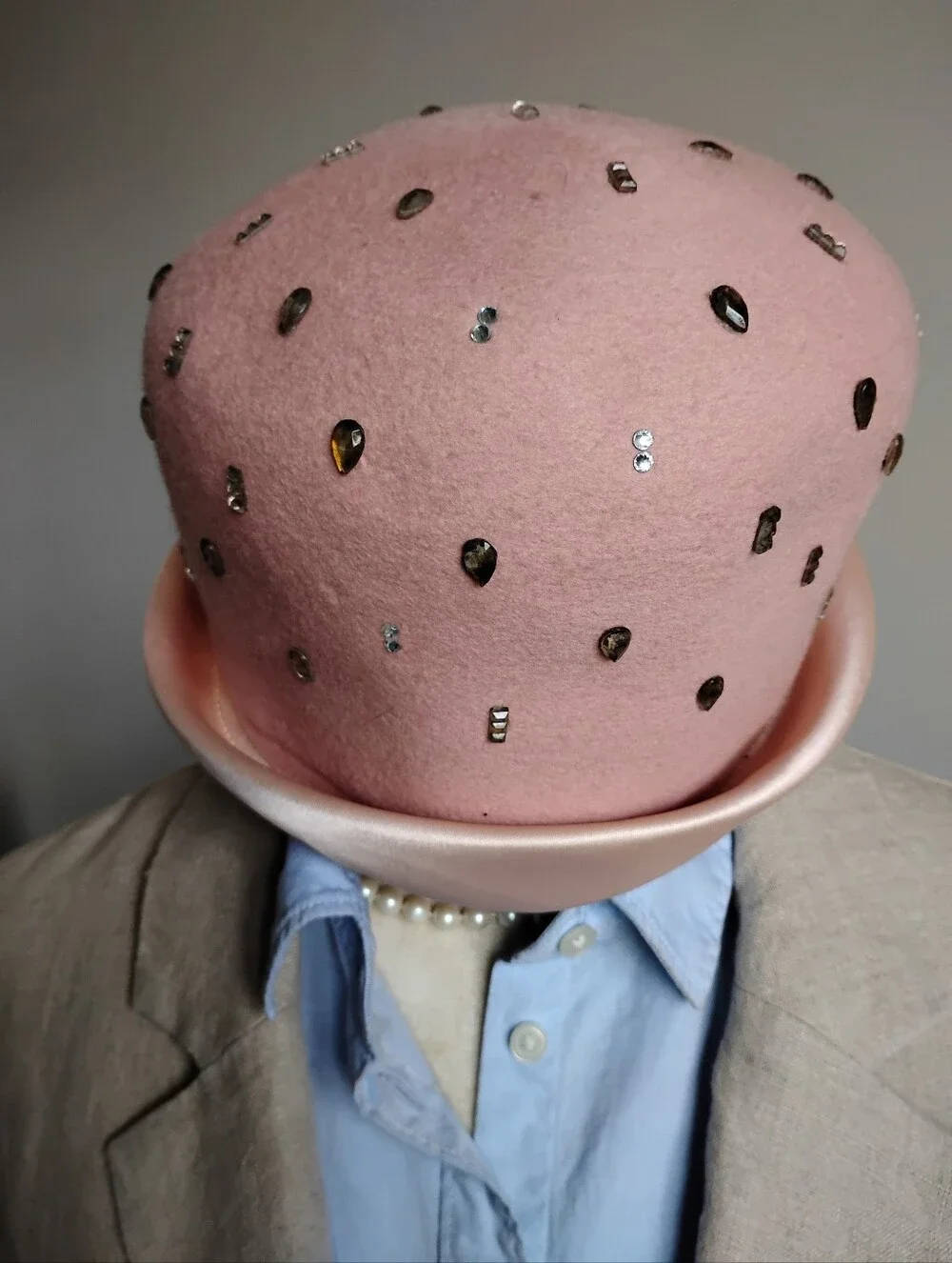 Henry Pollack New York Glenover Wool Hat Vintage 40s 50s Pink Rhinestone Gems - Picture 2 of 5